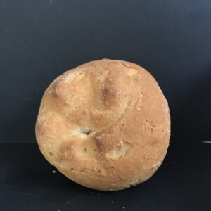 Witte kaiserbol (wit krokant kleinbrood)