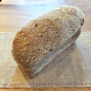 Waldcorn gries (heel bruin meergranenbrood gedecoreerd met gries)