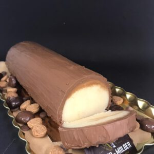 Marsepein omhuld met chocolade per ons