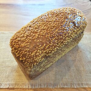 Waldcorn maïs (heel bruin meergranenbrood gedecoreerd met maïs)